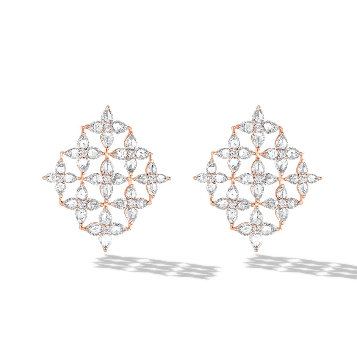 64Facets diamond earrings in 18k gold
