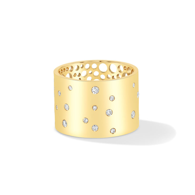 64facets Stardust Astral Statement Ring: 18k gold band speckled with rose-cut diamonds 