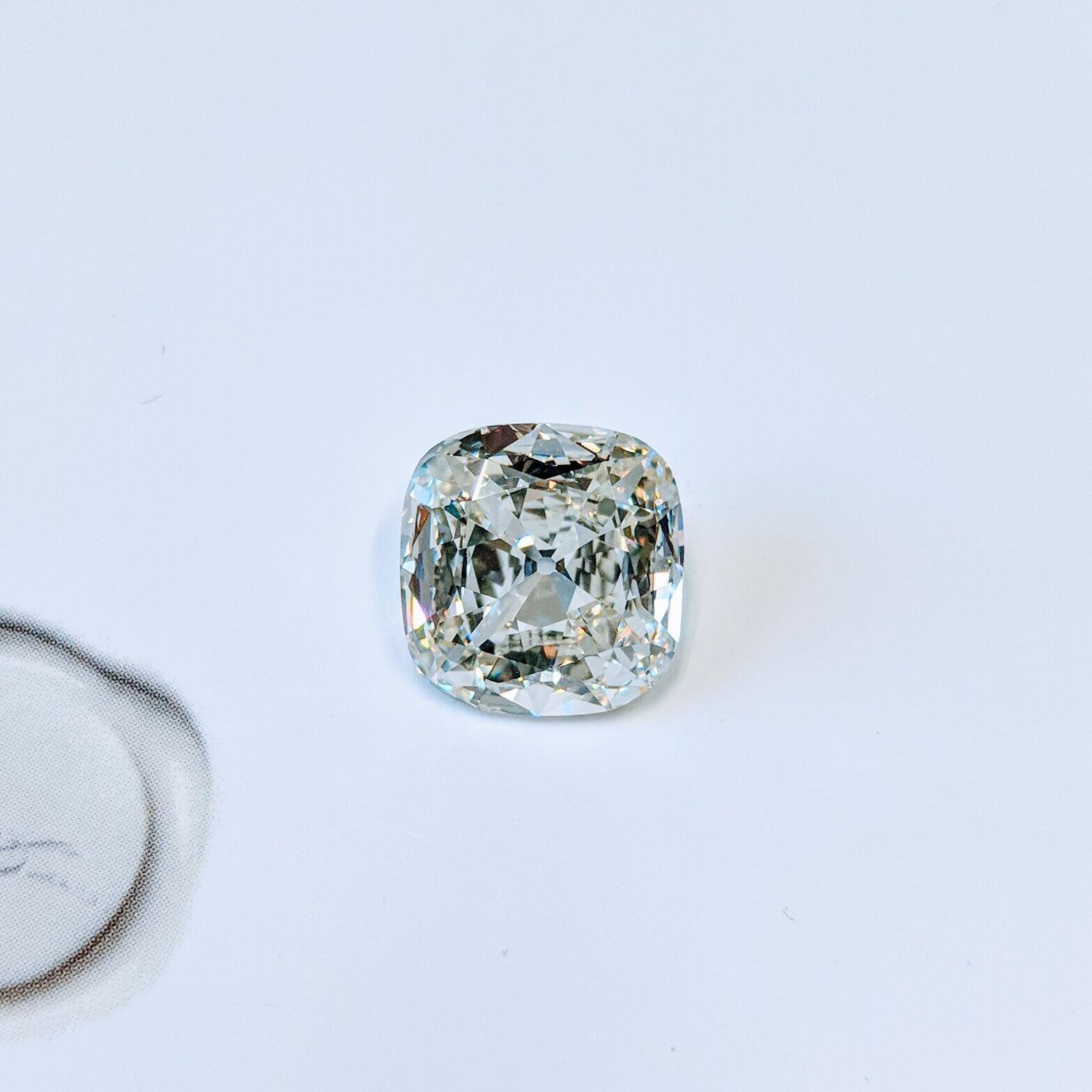 Loose Cushion Cut Diamond