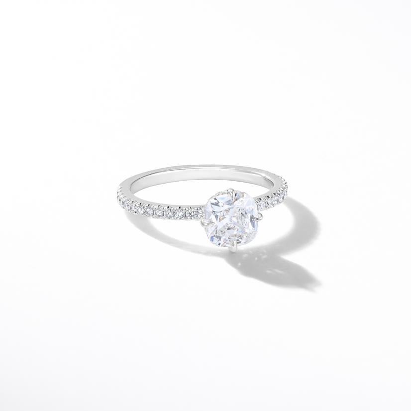 Image of 64Facets Diamond Ring