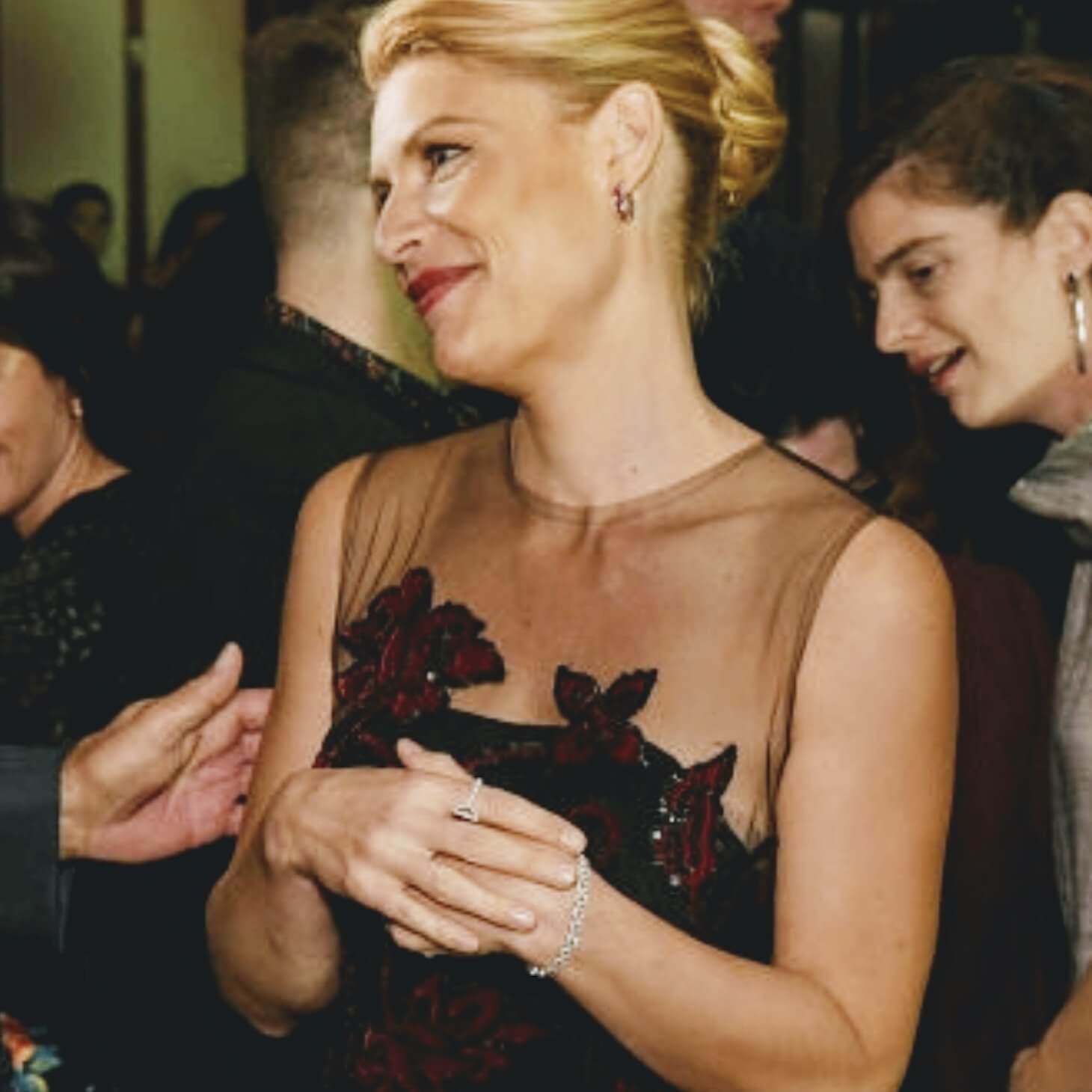 Image of Claire Danes wearing 64Facets Fine Diamond Jewelry