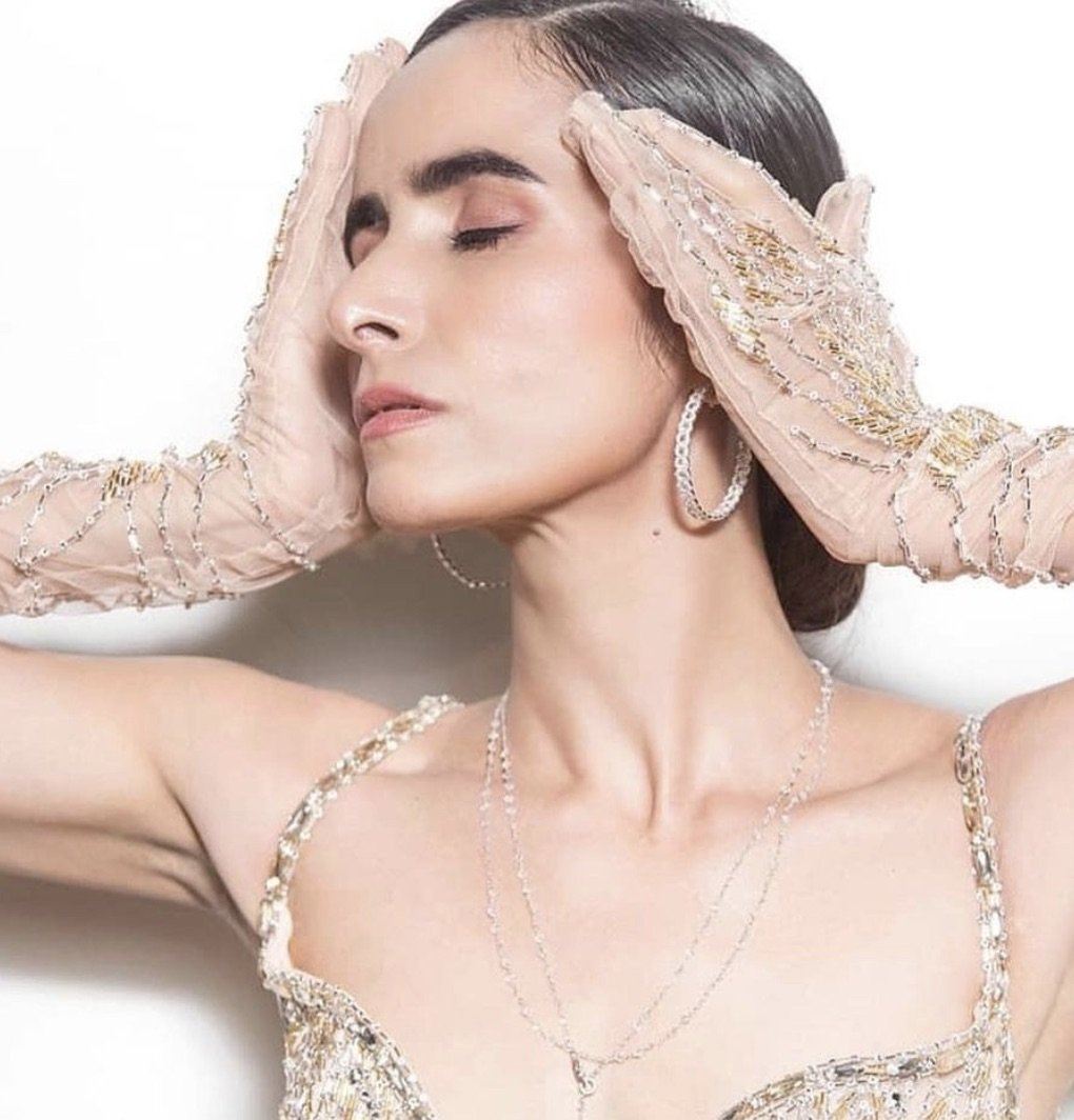 Image of 64Facets Festive Holiday Styles