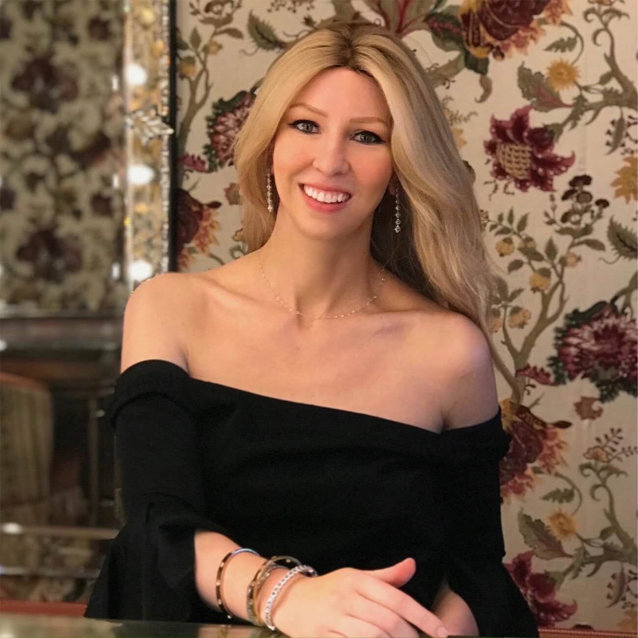 Image of 64Facets with Lisa Winning