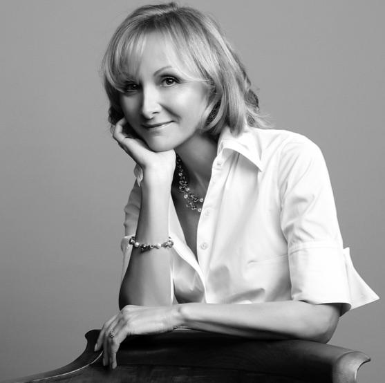 Image of 64Facets with WWD Business