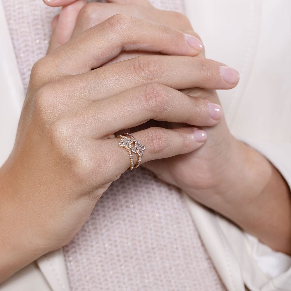 Image of 64Facets blossom diamond ring set in 18k gold