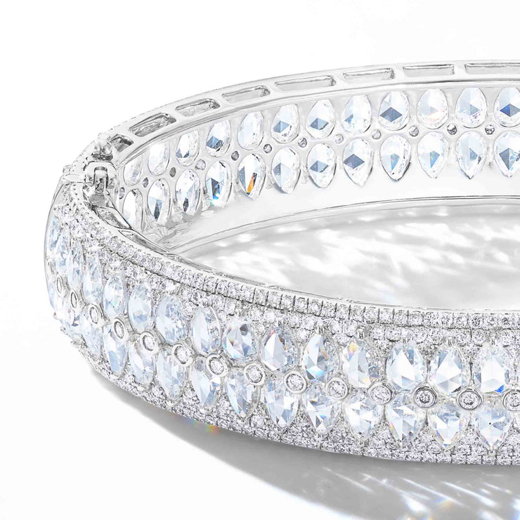 64Facets Rose Cut Diamond Bangle Bracelet in 18K White Gold