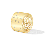 64facets Stardust Astral Statement Ring: 18k gold band speckled with rose-cut diamonds 