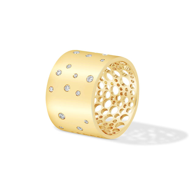 64facets Stardust Astral Statement Ring: 18k gold band speckled with rose-cut diamonds 
