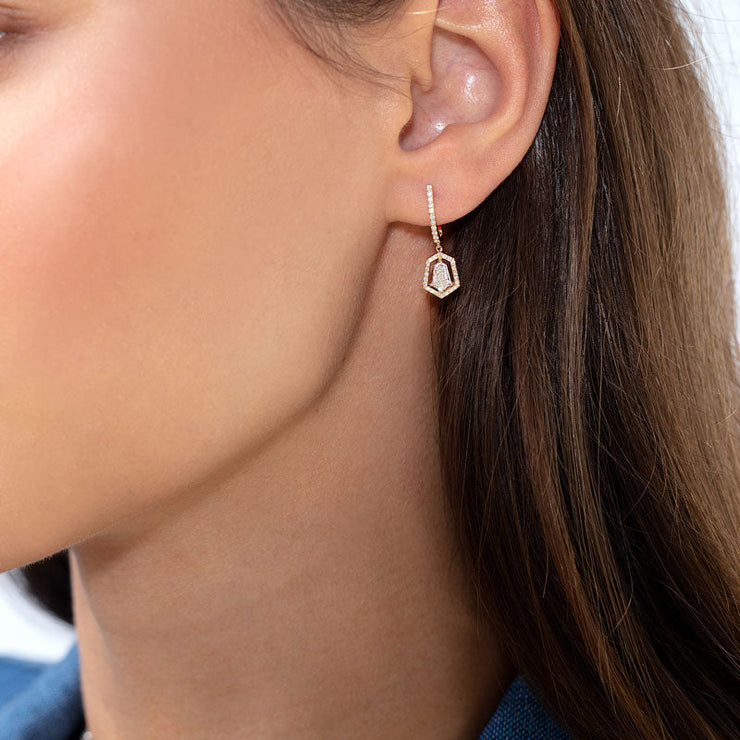 64facets step cut diamond drop earrings set in 18k gold